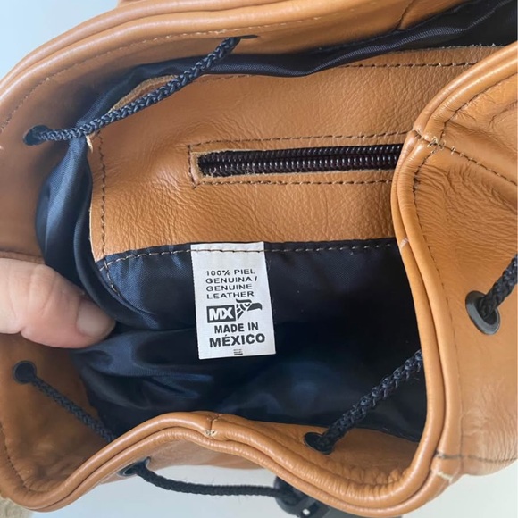 Genuine Leather cognac Backpack - Picture 10 of 10